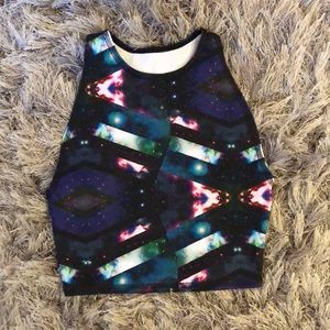 Activewear crop top